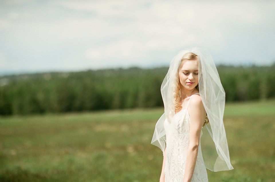 Simple Veil | Mid Length Soft Tulle Wedding Veil (Single Tier) | 30”–45” | Handmade in Canada