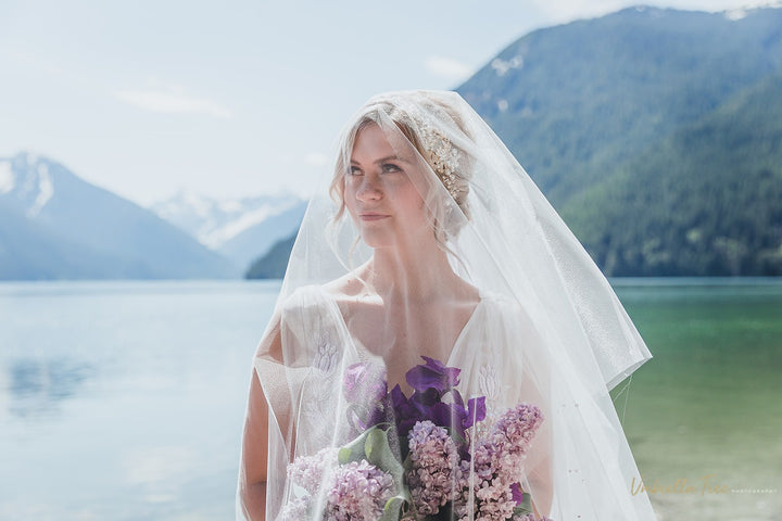 Minimal gather wedding veil with 12 inch gather point detail