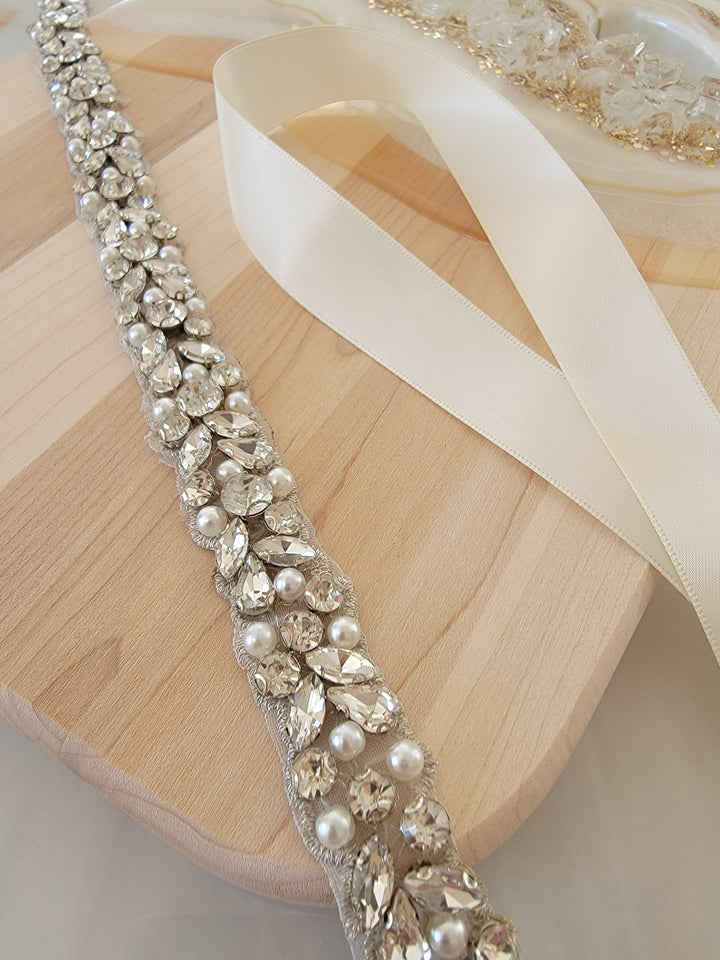 CHOLE | Rhinestone & Pearl Belt | Mid Width Bridal Belt