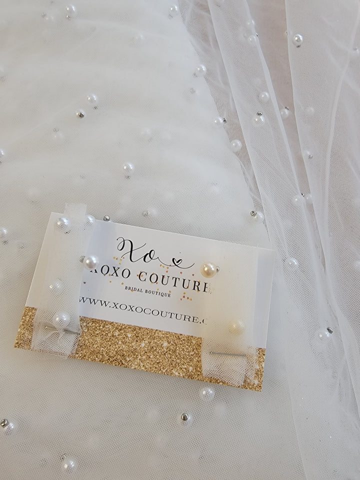 ESTELLE | Modern Pearl Veil | Trendy Veil | Single Tier Off White Veil