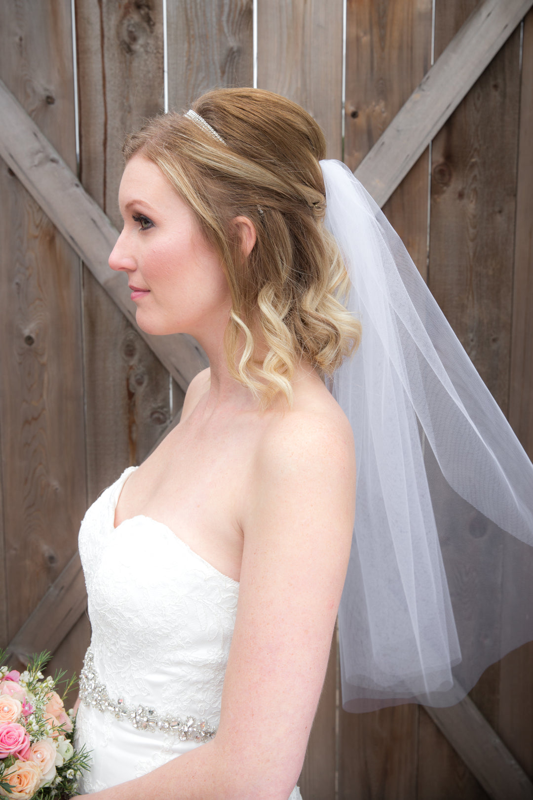 Elbow length simple tulle veil with rounded bottom cut edge