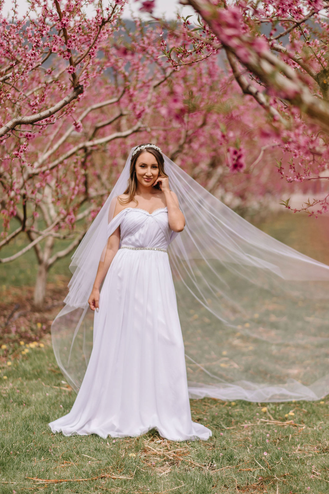 ROYAL ultra wide two tier cathedral wedding veil 110 inches long 108 inches wide